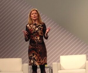 @KarenDellCMO at Future of Women #DellWorld – Leaders who LISTEN @Tom_Peters #SocBiz
